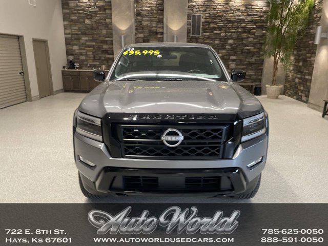 2023 nissan frontier sv