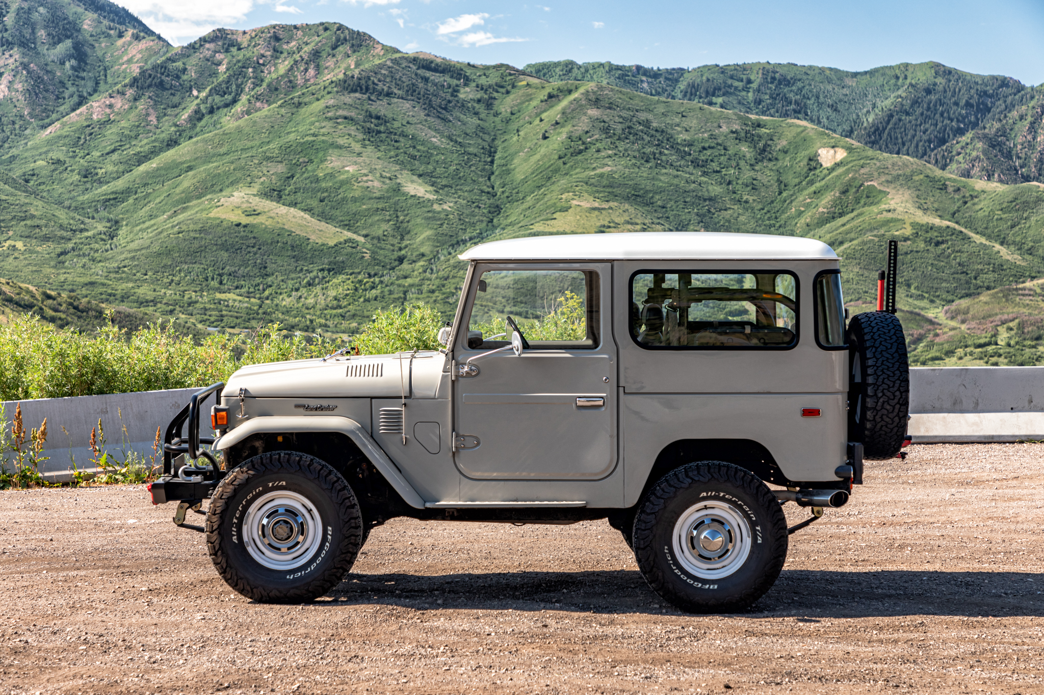 1976 toyota land cruiser fj40