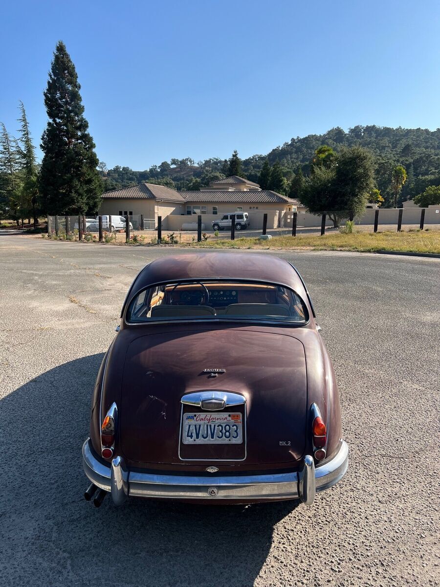 1967 jaguar 3.8 mk ii sedan red rwd manual