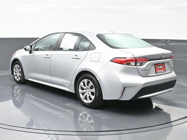 2021 toyota corolla le