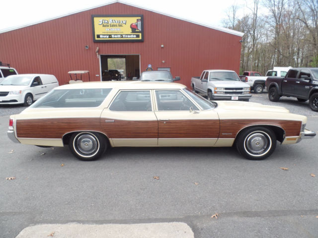 1973 pontiac grand safari station wagon survivor like new classic vintage woody