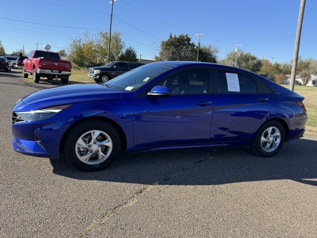 2022 hyundai elantra se