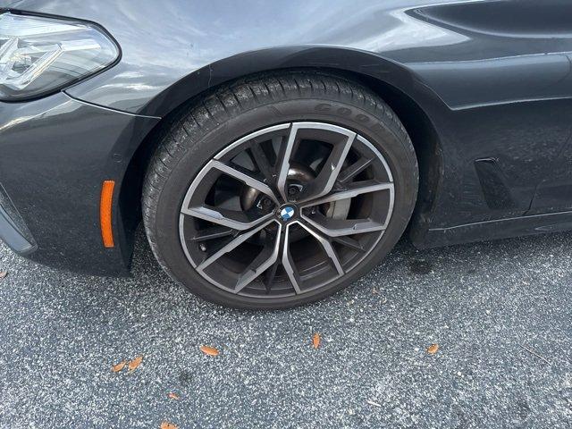 2022 bmw 530 530i