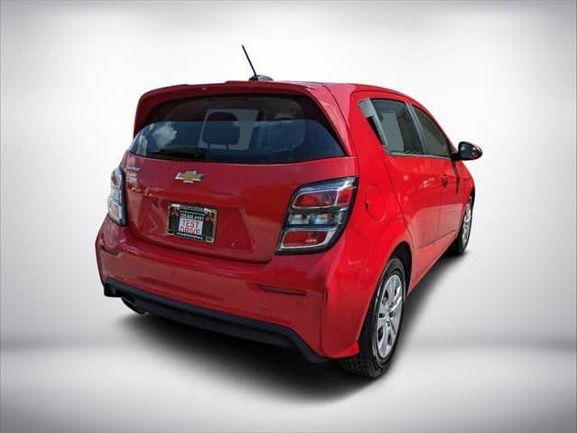 2020 chevrolet sonic fwd hatchback 1fl 5-door in albany, georgia