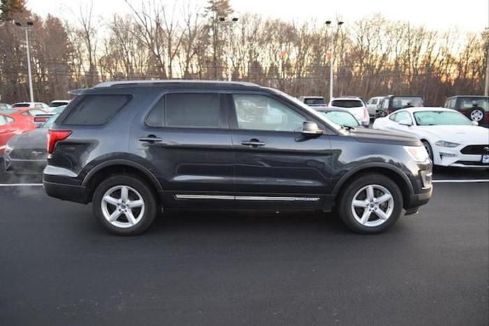 2017 ford explorer xlt awd xlt 4dr suv for sale in east greenwich, rhode island