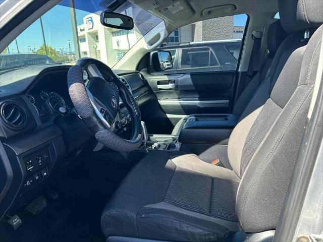 2017 toyota tundra sr5