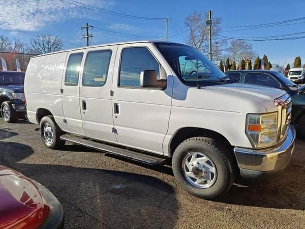 2008 ford e250 cargo in northwoods, illinois