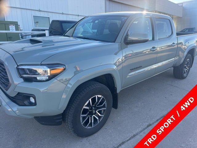2023 toyota tacoma trd sport