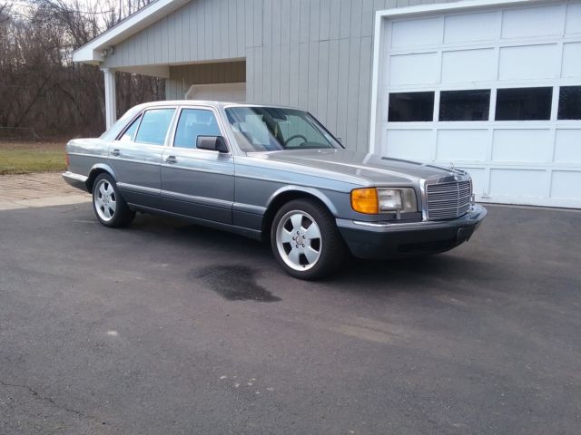 1989 mercedes benz 300se low mileage rust free