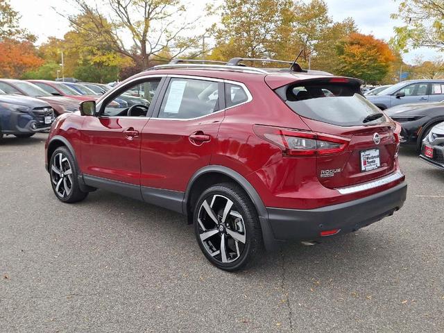 2022 nissan rogue sport sl