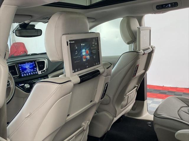 2017 chrysler pacifica hybrid platinum