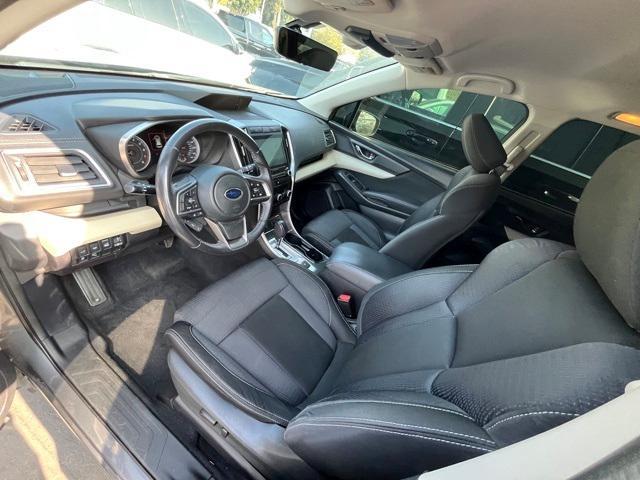 2021 subaru ascent premium 8-passenger
