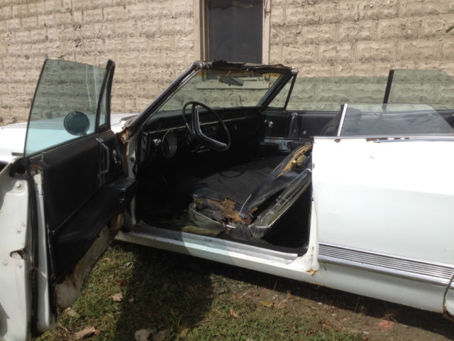 1965 buick electra convertible, see picture
