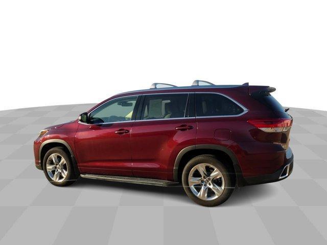 2017 toyota highlander limited