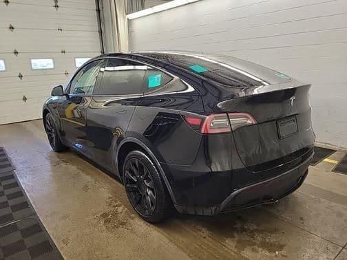 2021 tesla model y long range in sturtevant, wisconsin