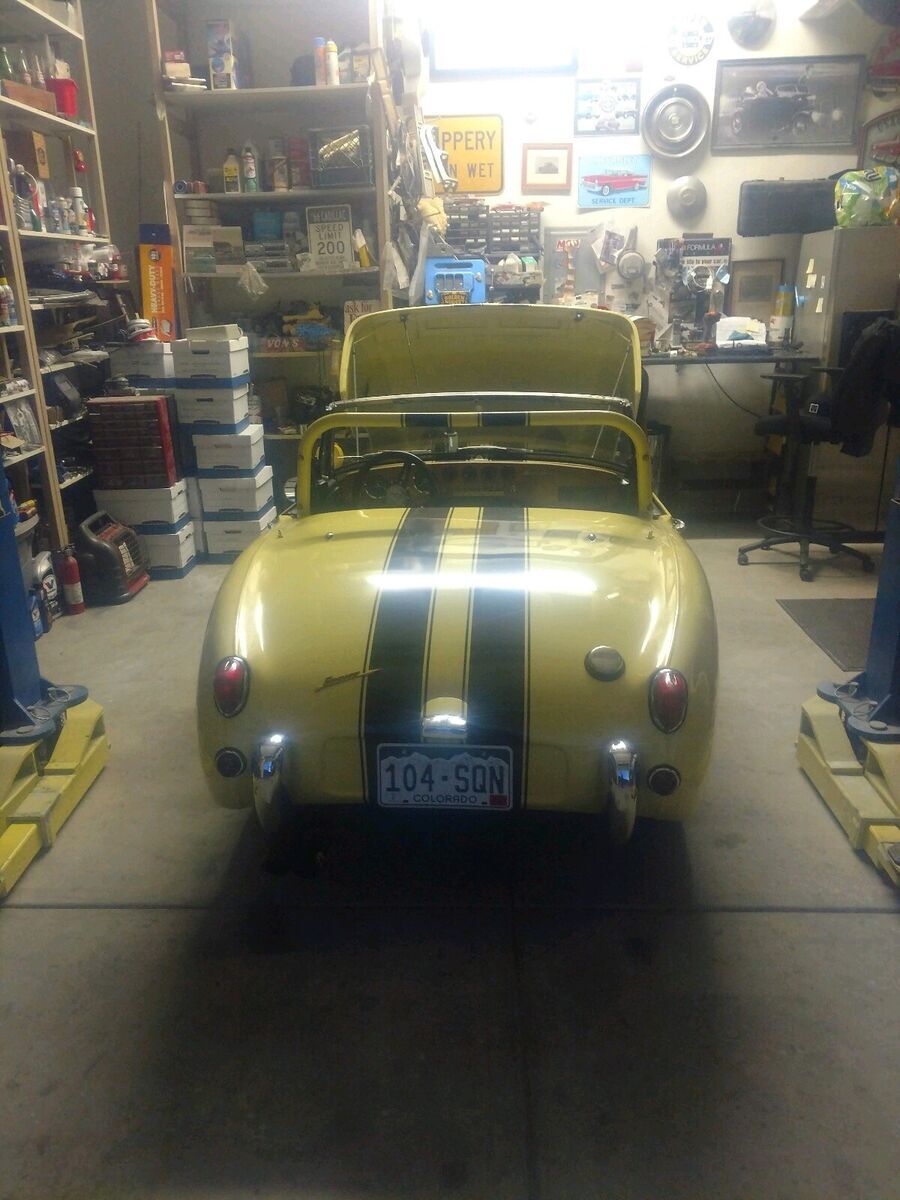1966 austin-healey sprite convertible yellow rwd manual