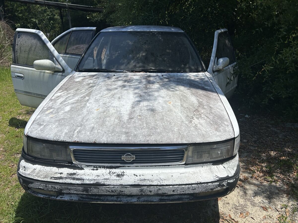 1993 nissan maxima sedan white gxe