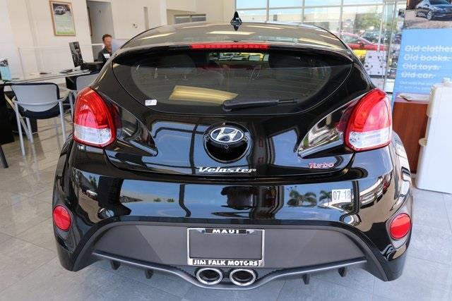 2016 hyundai veloster turbo base 3dr coupe 6m w/orange accent interior for sale in kahului, hawaii
