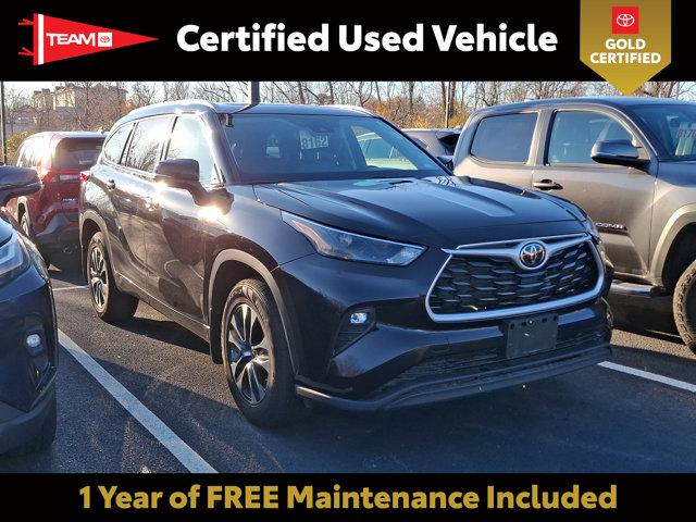 2022 toyota highlander xle