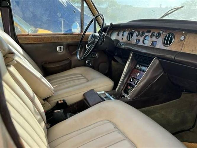 1972 rolls-royce silver shadow in cadillac, michigan
