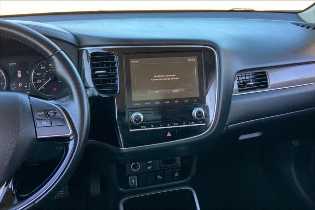 2020 mitsubishi outlander sel