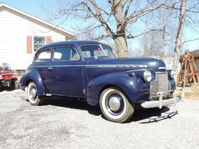 1940 chevrolet sedan- super solid original car- make a great street rod