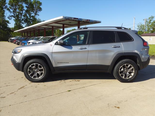 2020 jeep cherokee trailhawk