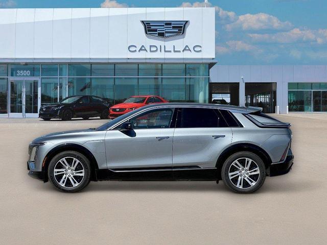 2024 cadillac lyriq tech