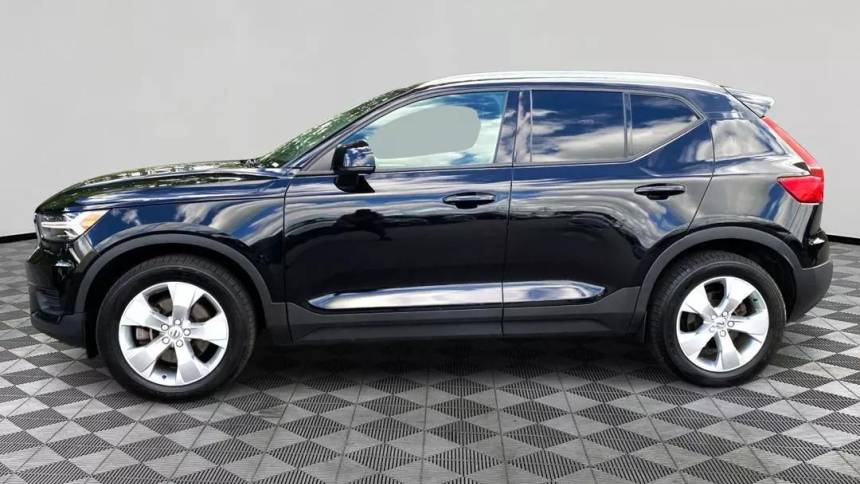 2020 volvo xc40 t5 momentum