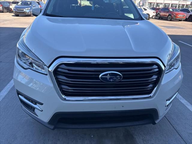 2022 subaru ascent limited 7-passenger