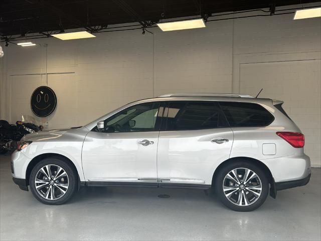 2017 nissan pathfinder platinum