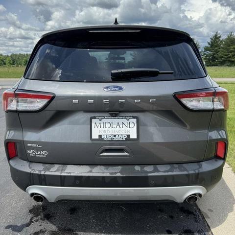 2021 ford escape sel