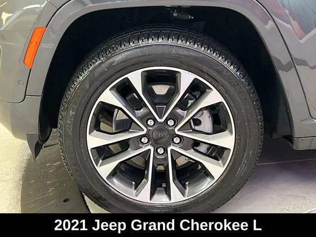 2021 jeep grand cherokee l overland