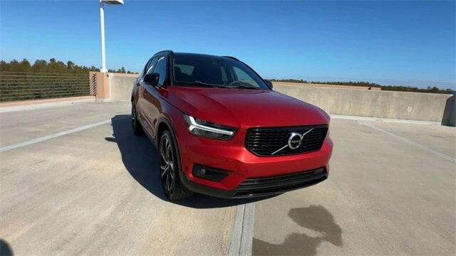 2020 volvo xc40 t5 r-design