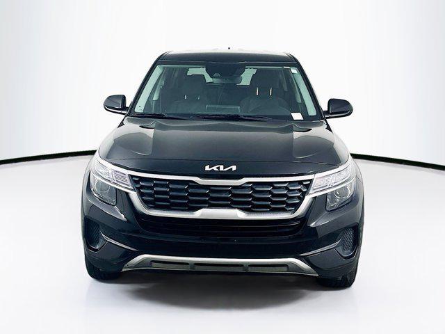 2023 kia seltos lx