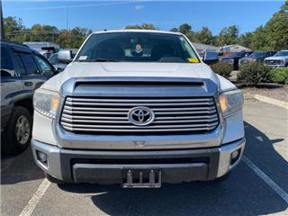 2017 Toyota Tundra limited