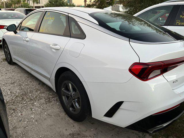 2023 kia k5 lxs