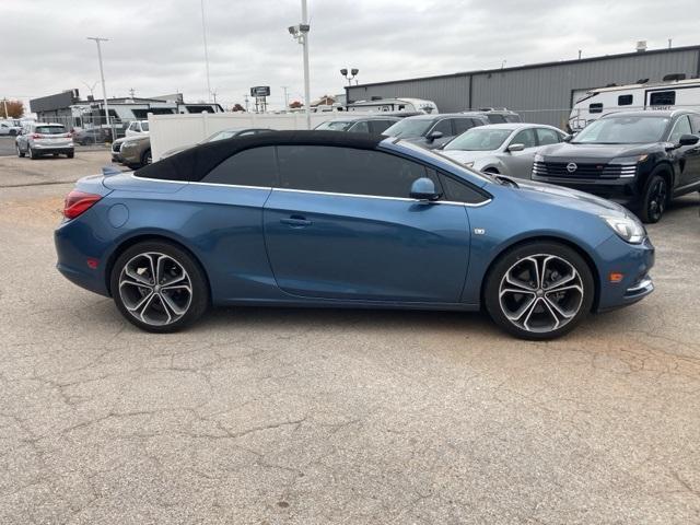 2016 buick cascada base