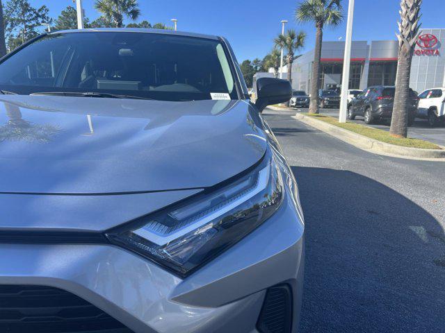 2024 toyota rav4 le