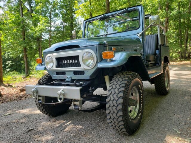 1972 toyota fj 40 landcruiser wagon blue 4wd manual landcriuser