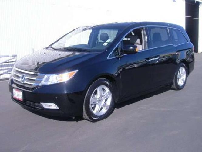 2011 honda odyssey touring w/ nav. & dvd!!! one owner!! in san rafael, ca