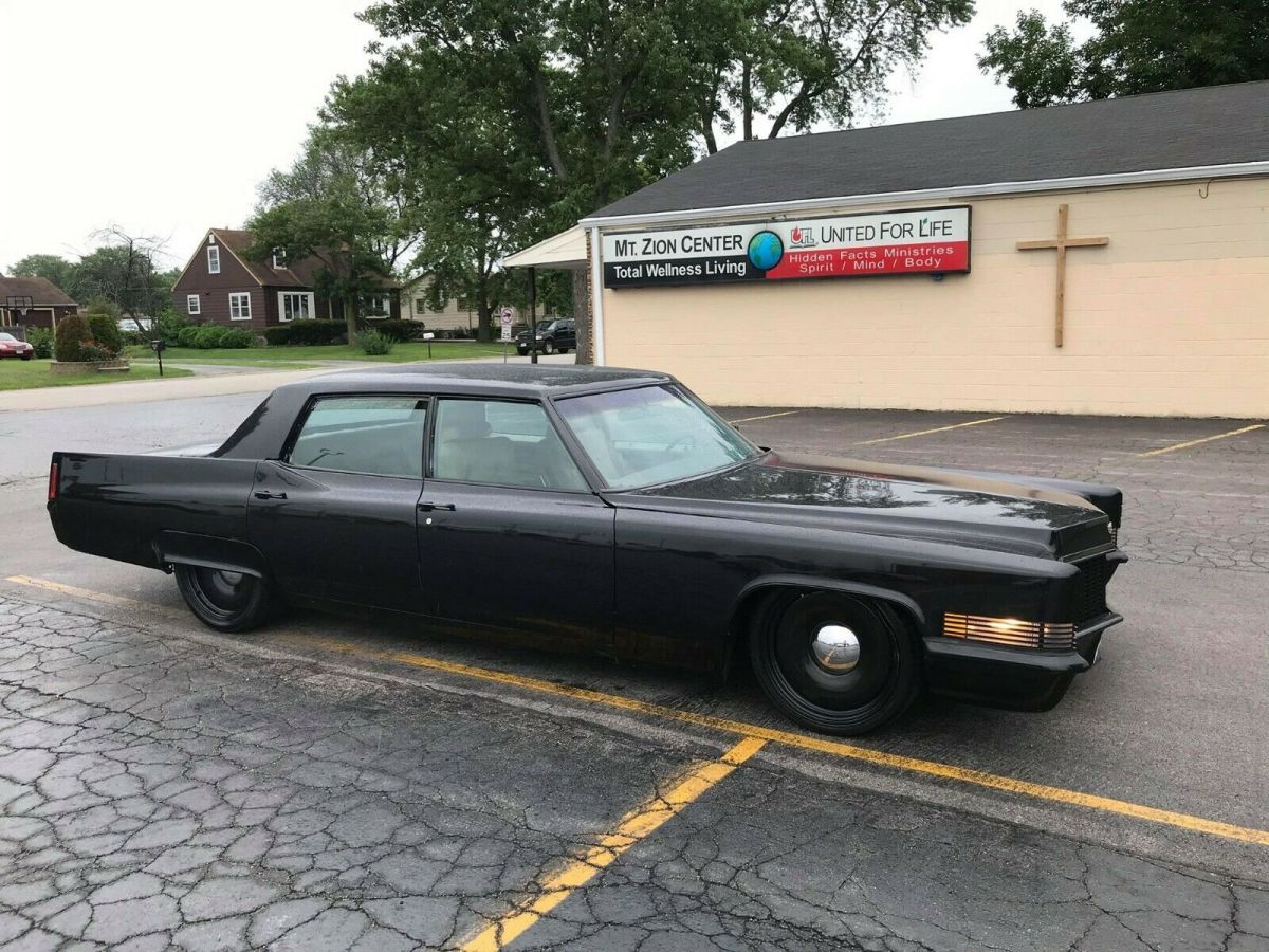 1970 cadillac fleetwood custom black on black