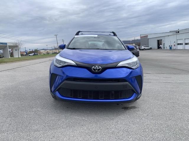 2022 toyota c-hr xle