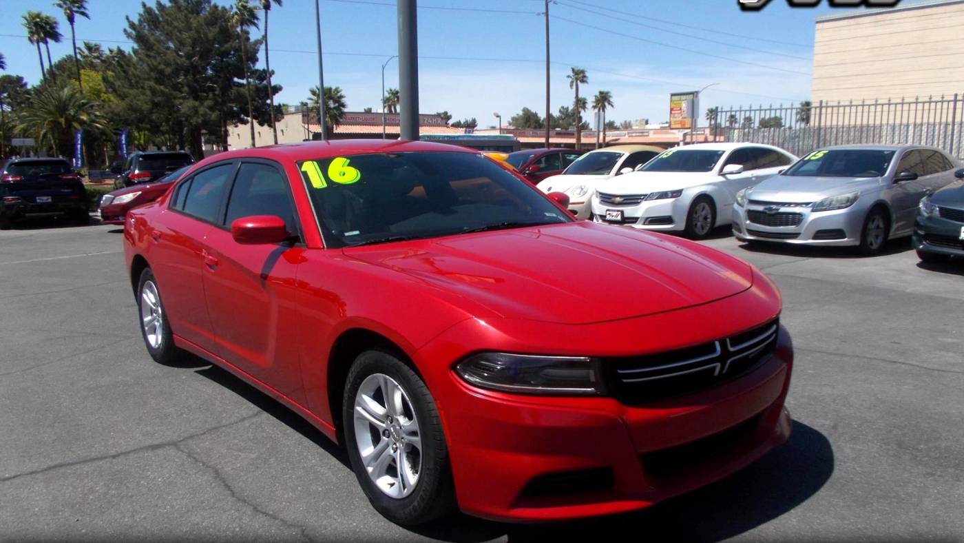 2016 dodge charger se