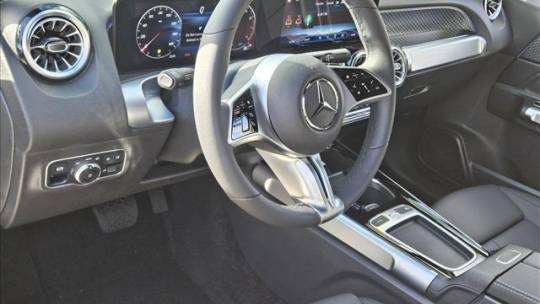 2025 Mercedes-Benz GLB