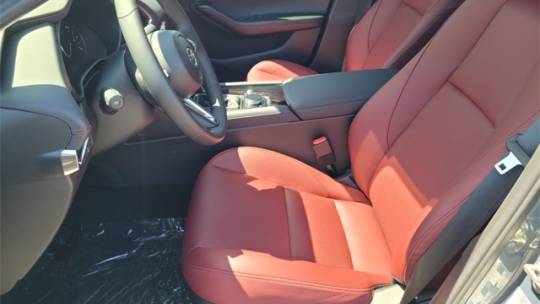 2024 mazda mazda3 sedan 2.5 s carbon edition