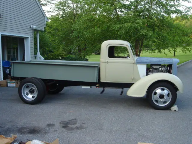 1938 dodge 1 1/2 ton pickup v8 300hp