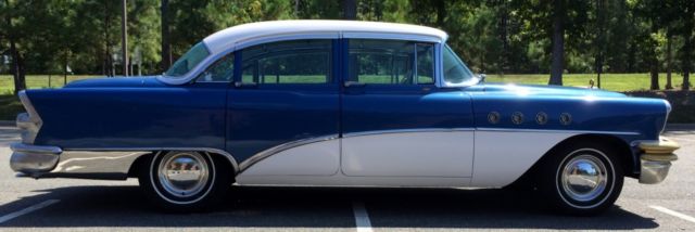 1955 buick roadmaster sedan