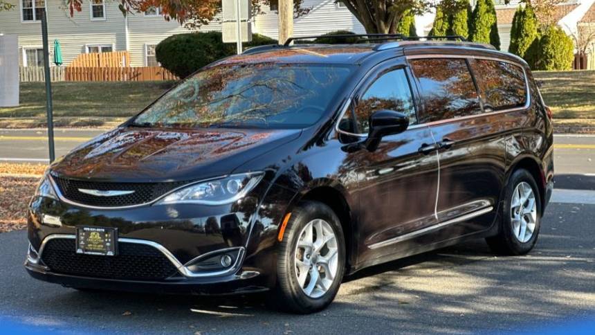 2018 chrysler pacifica touring l