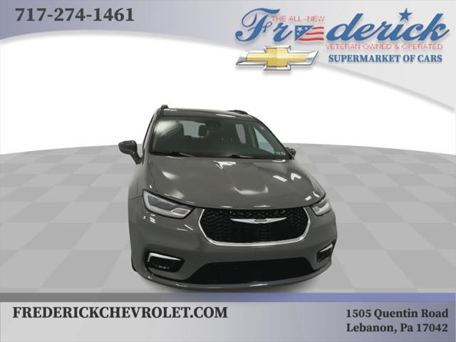 2022 chrysler pacifica touring l